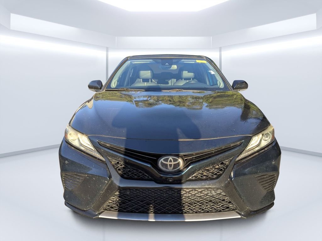 Used 2019 Blue Toyota XSE V6 image 8