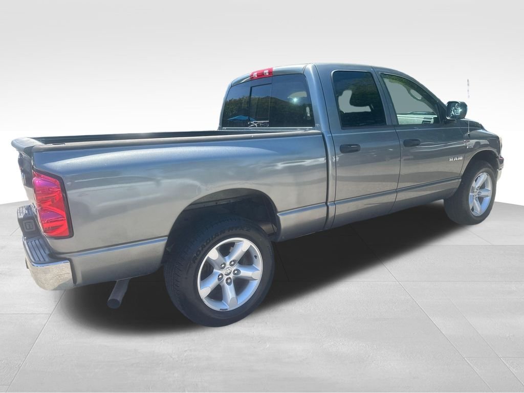 Used 2008 Gray Dodge SLT image 49