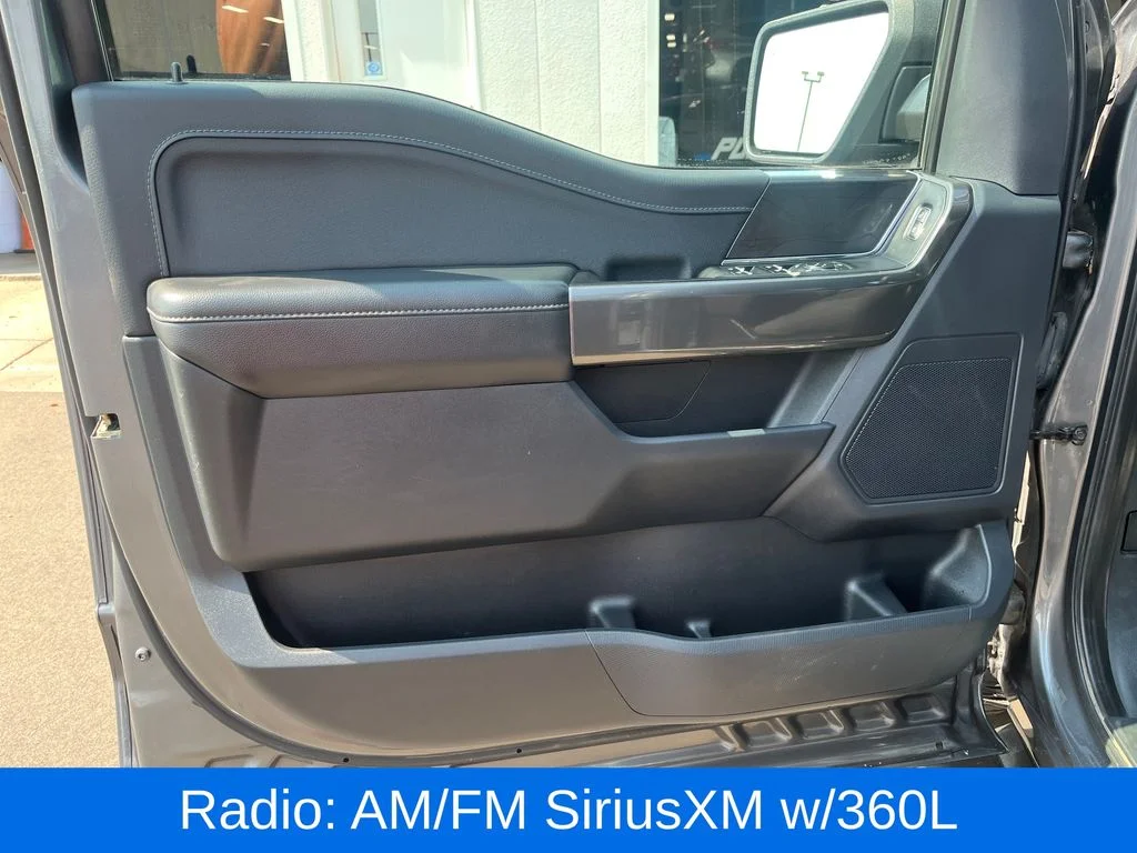 Used 2023  Ford XLT image 13