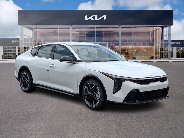 2026 Kia K4 GT-Line