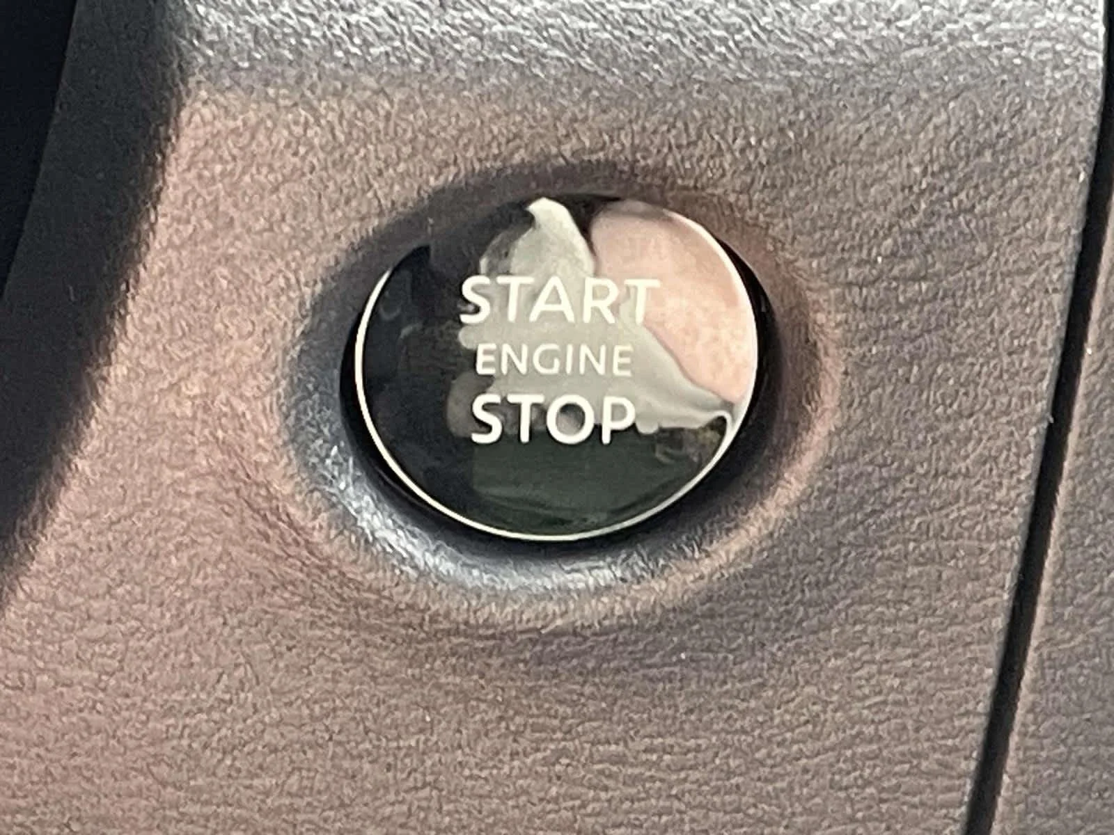 New 2026 Boulder Gray Pearl Nissan SV image 34