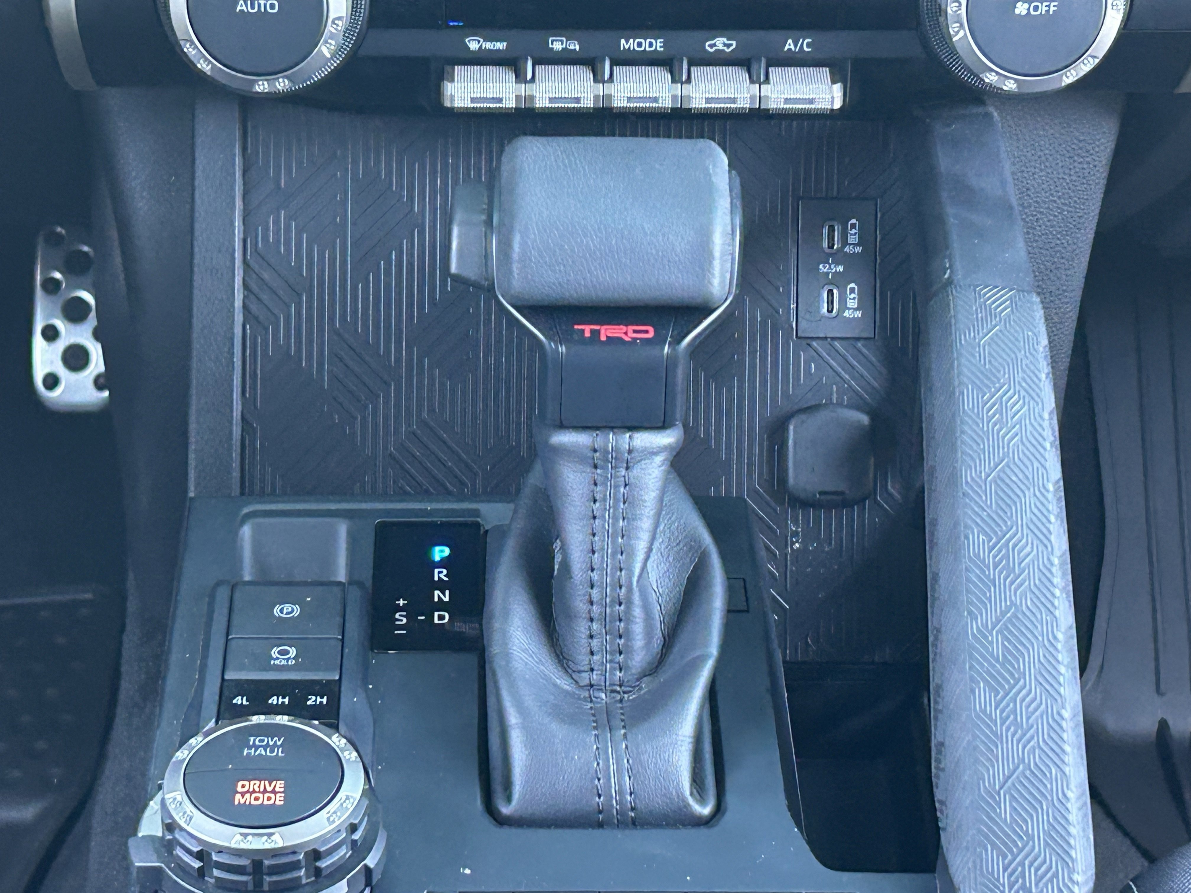 2025 Toyota Tacoma TRD Sport - Photo 20