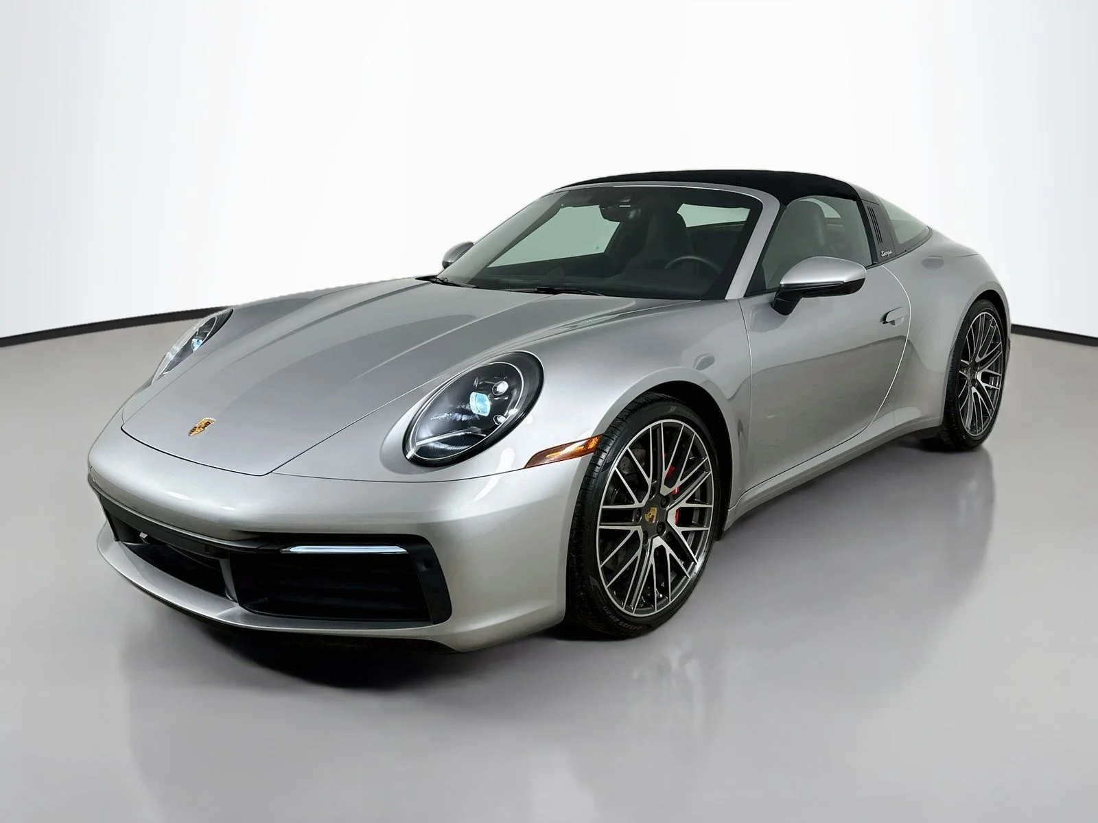Used 2022  Porsche  image 1