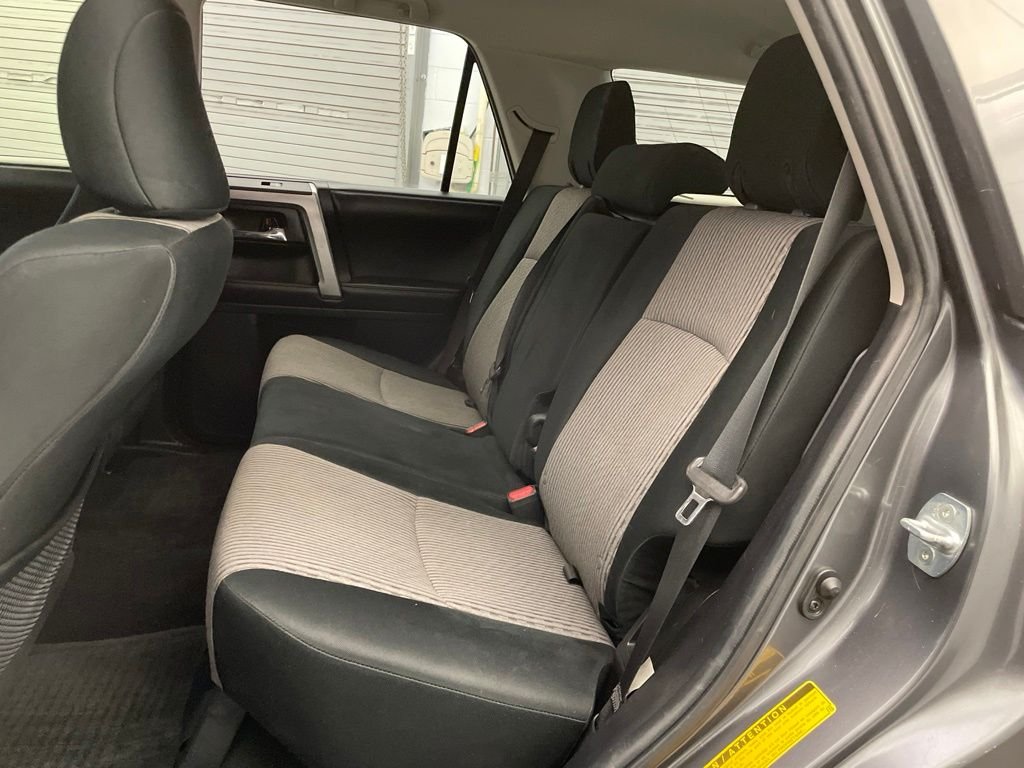 Used 2018 Gray Toyota SR5 image 22