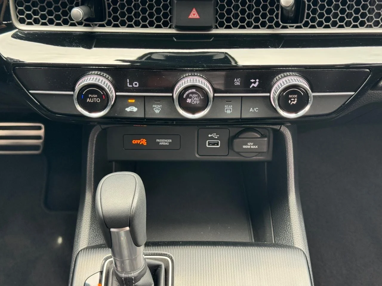 2024 Honda Civic Sport - Photo 15