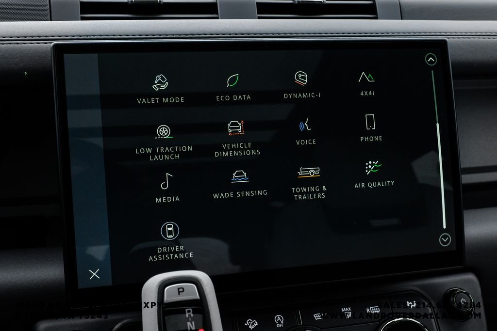 New 2026 Borasco Grey Metallic Land Rover OCTA image 31
