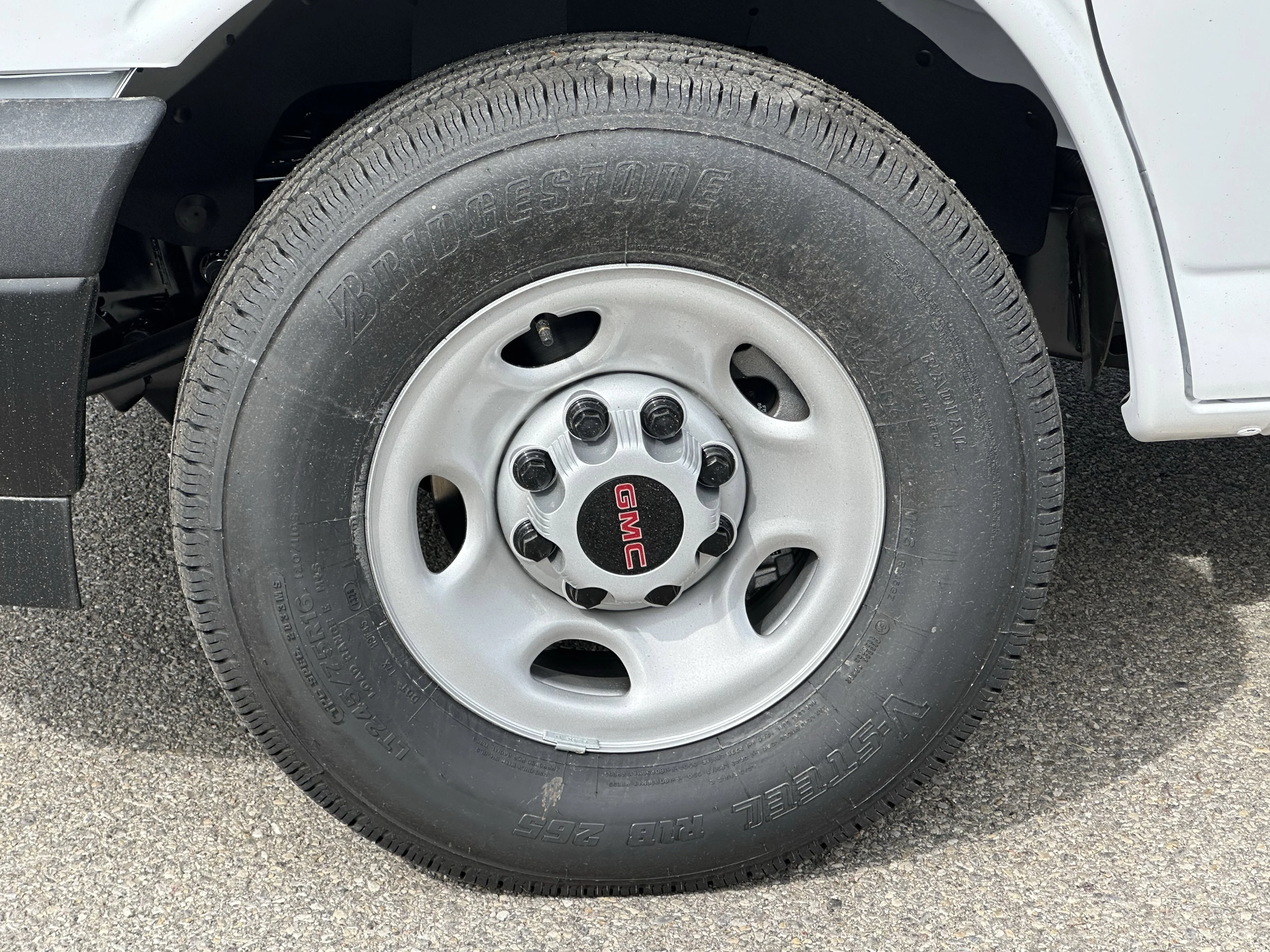 New 2026 Summit White GMC RWD 3500 135 image 6