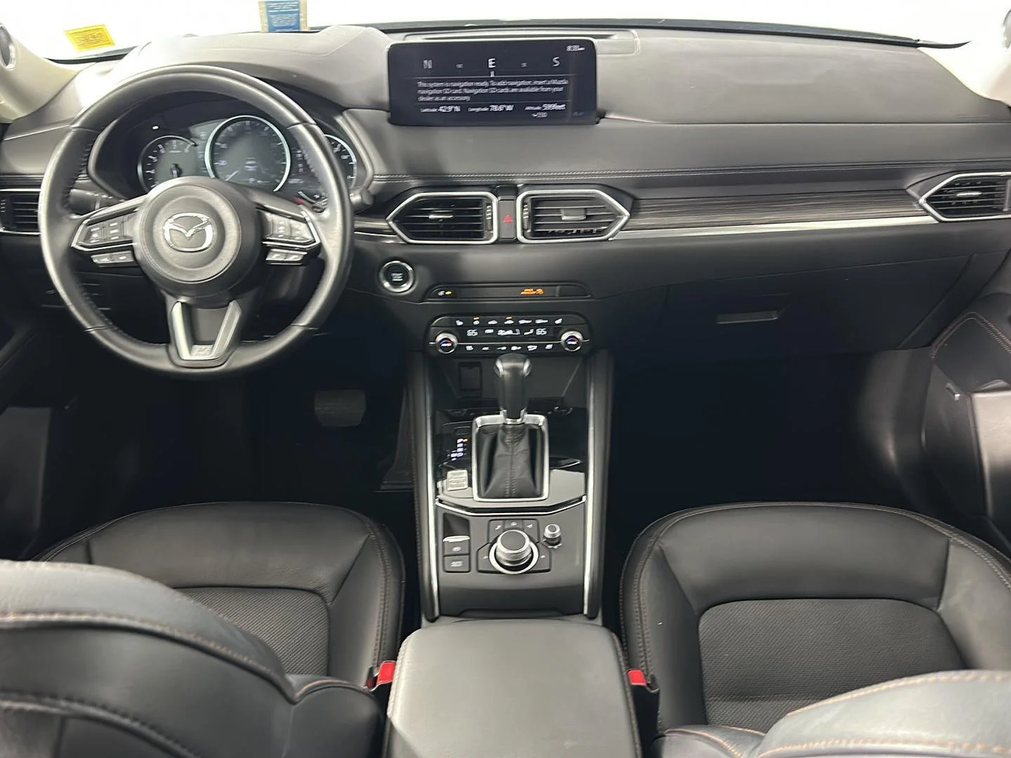 Used 2021 Snowflake White Pearl Mazda Grand Touring image 8
