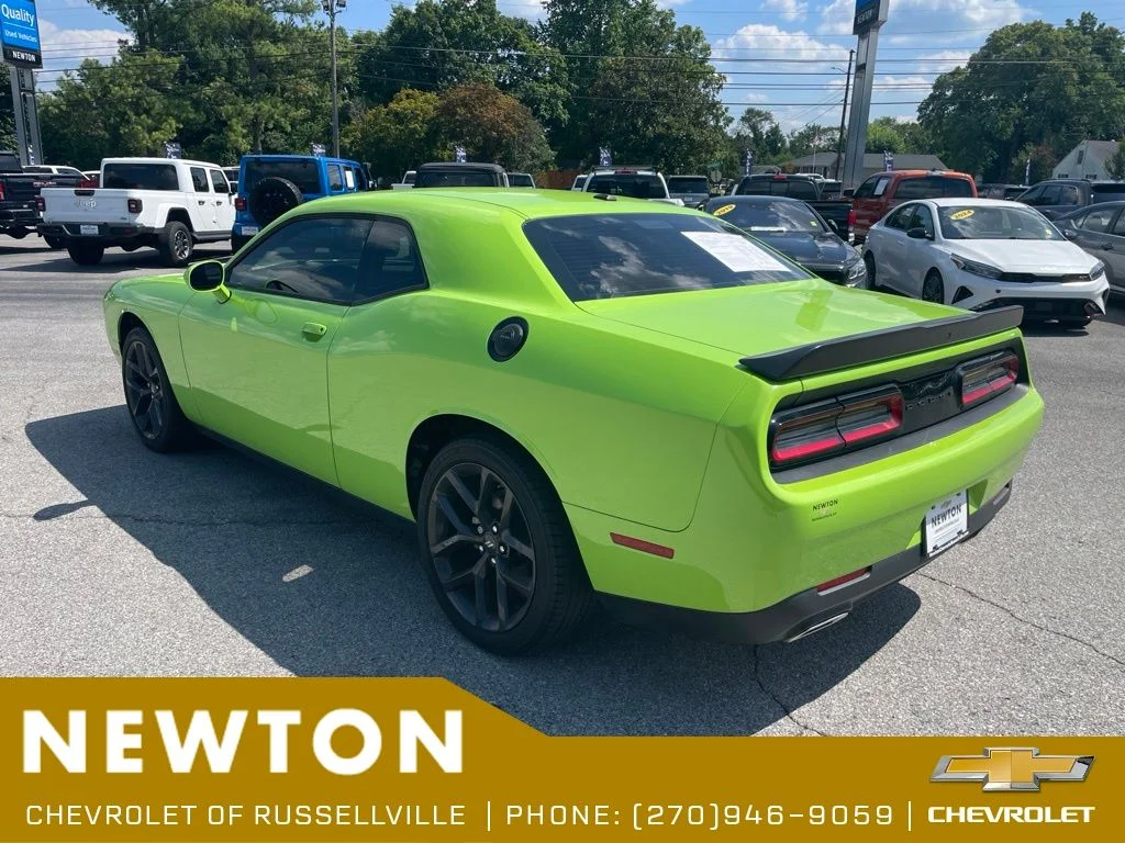 Used 2023 Sublime Metallic Dodge SXT image 28
