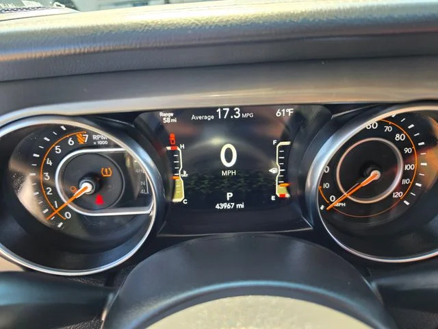 Used 2022 Gray Jeep Overland image 22