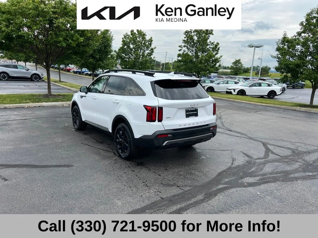Certified Used 2022 White Kia S image 14