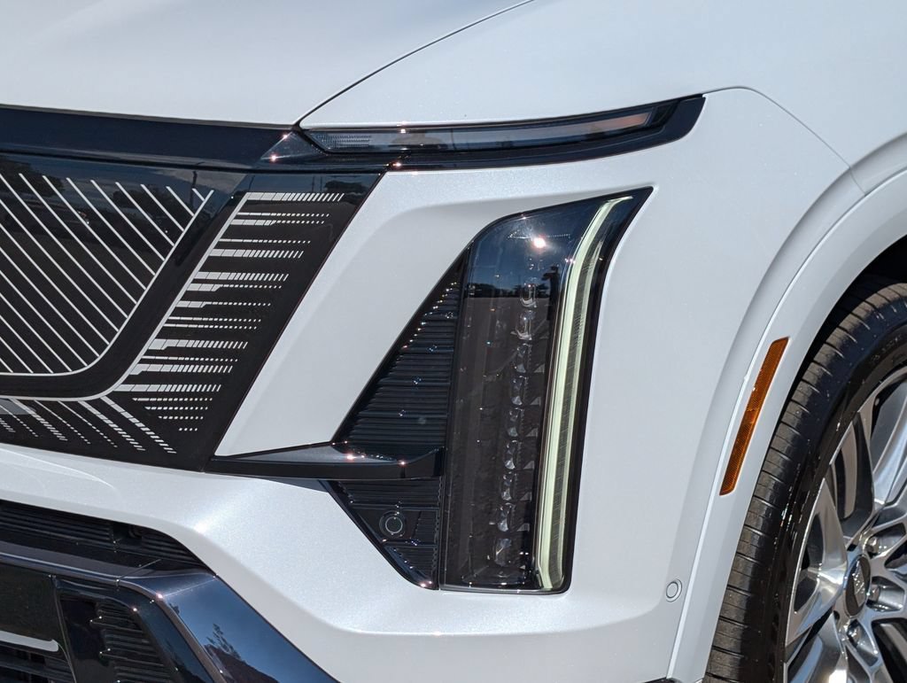 2027 Cadillac VISTIQ Platinum - Photo 7