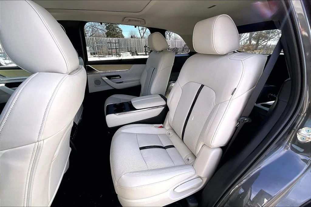 2026 Mazda CX-90 Premium Plus Package - Photo 10
