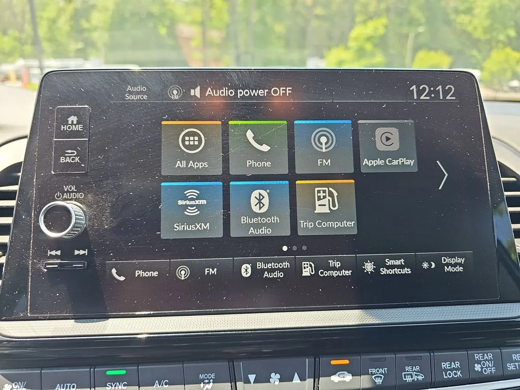 Used 2025  Honda EX-L image 19