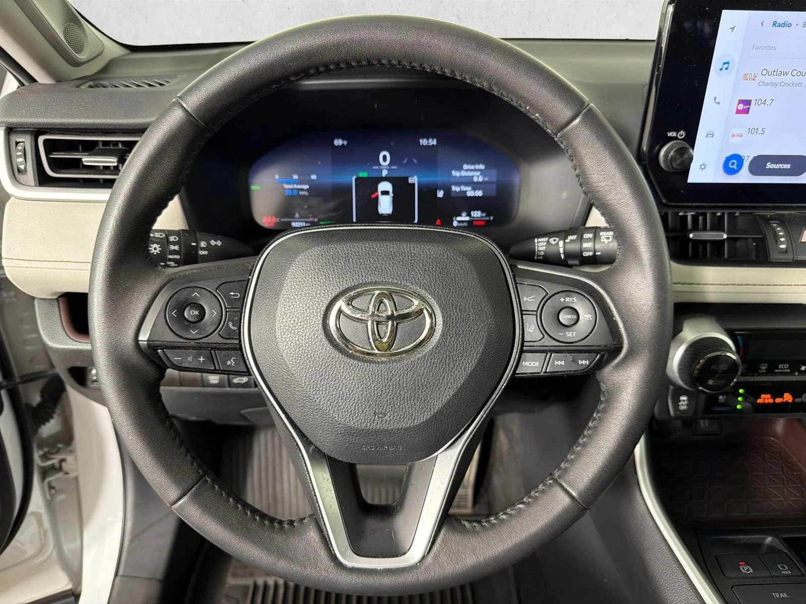 Used 2023 Gray Toyota Hybrid Limited image 25