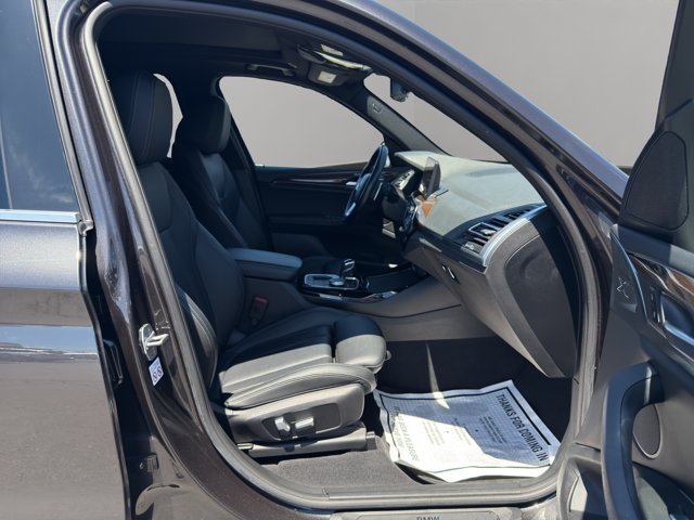 Used 2022 Dark Graphite Metallic BMW xDrive30i image 19