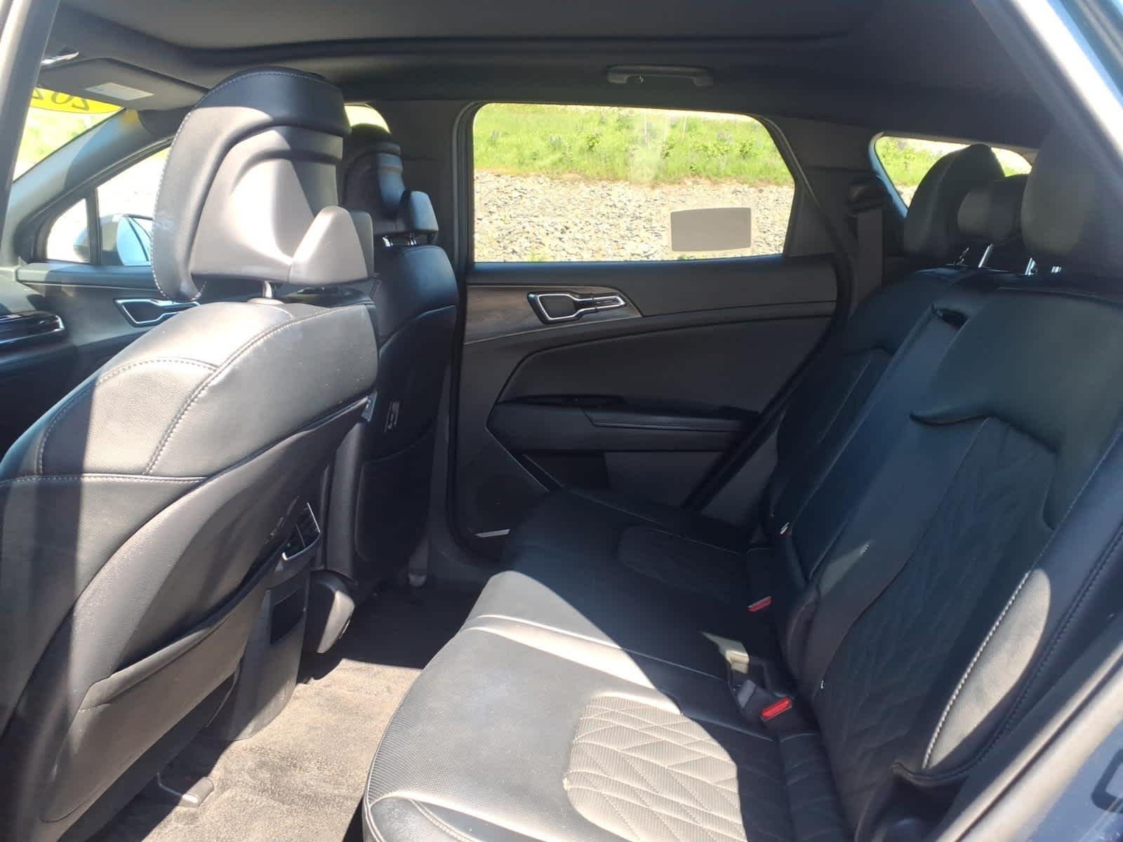 Used 2023 Vesta Blue Kia X-Line image 14
