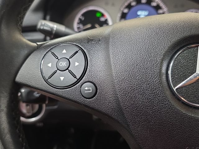 Used 2012 Gray Mercedes-Benz GLK 350 image 16