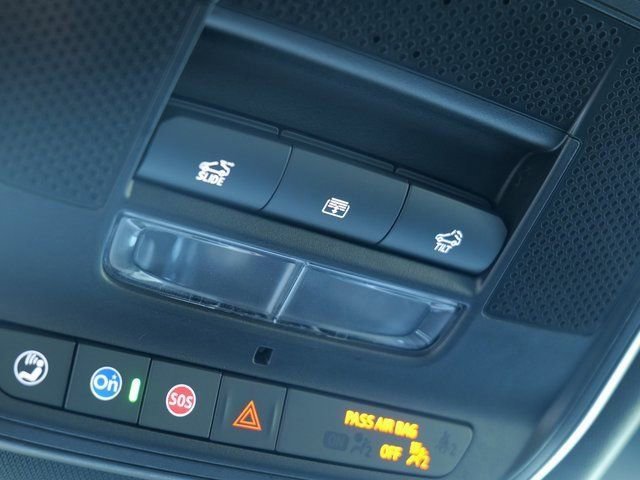 2025 Chevrolet Blazer EV LT - Photo 16