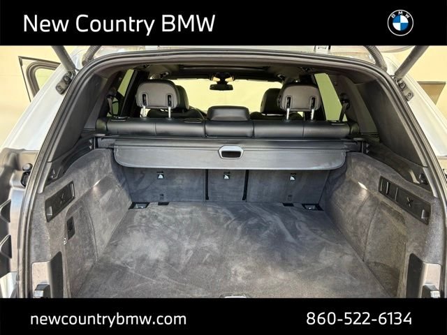 Used 2023 Mineral White Metallic BMW xDrive40i image 21