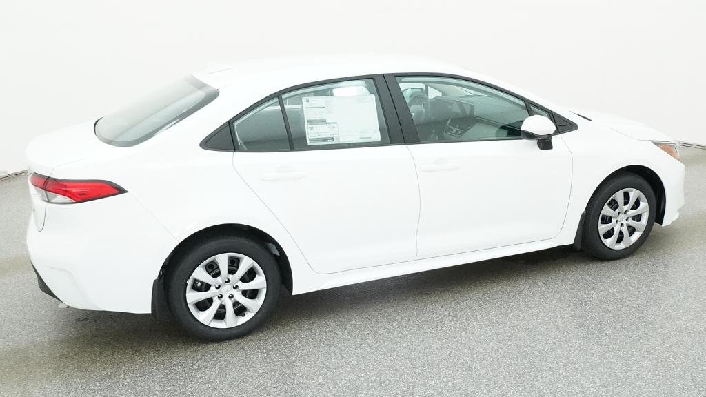 New 2026 Ice Cap Toyota LE image 16