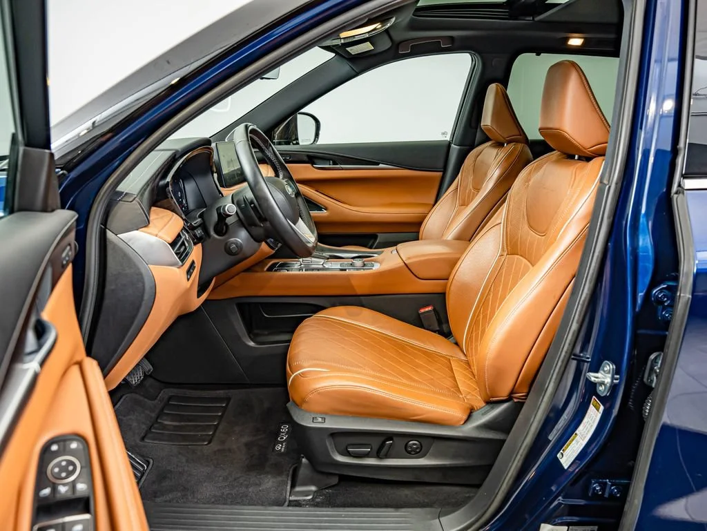 Used 2023 Grand Blue/Black Obsidian INFINITI Autograph image 33