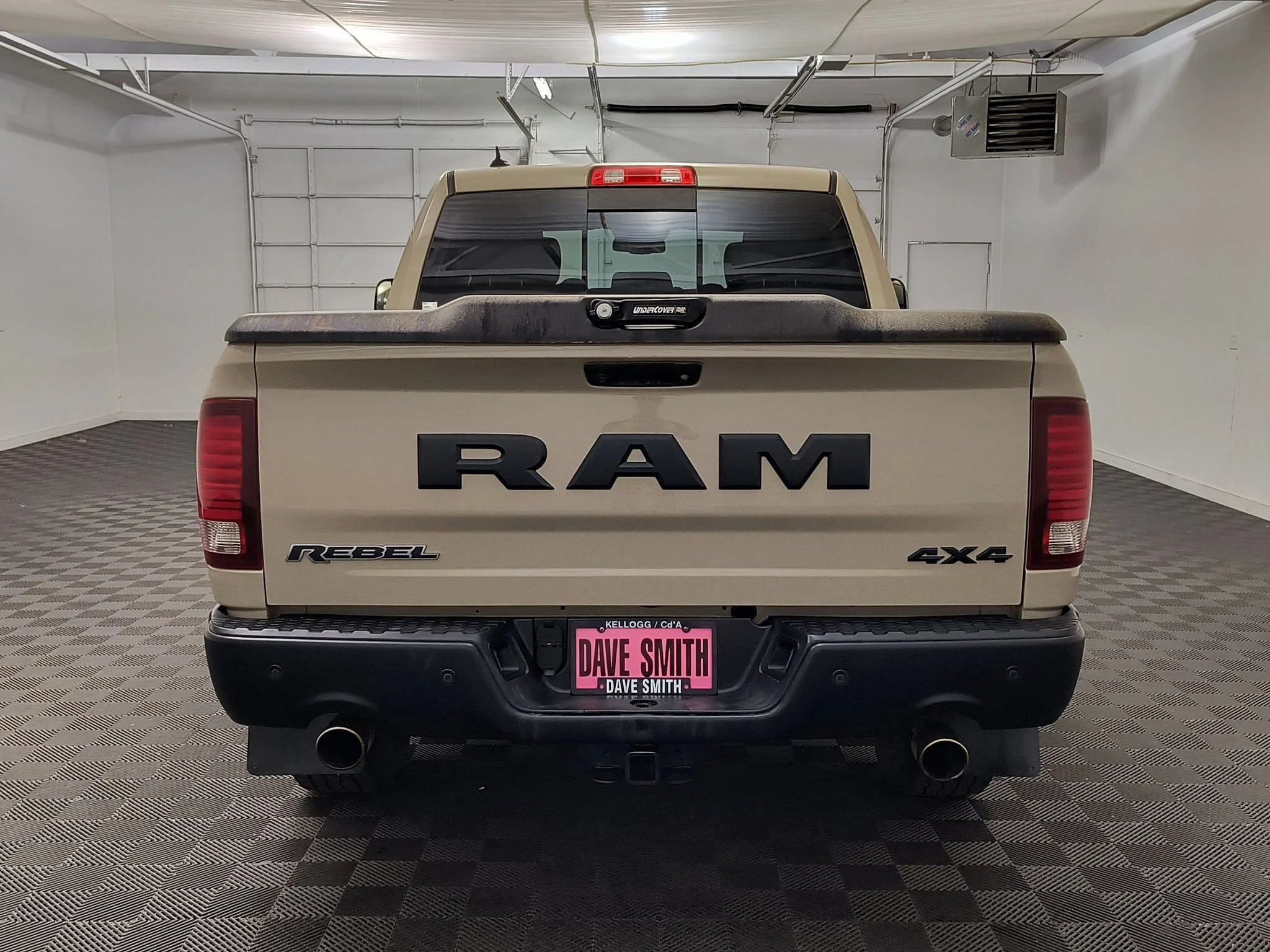 Used 2017 Mojave Sand Clearcoat Ram Rebel Crew Cab 4x4 57 Box image 9