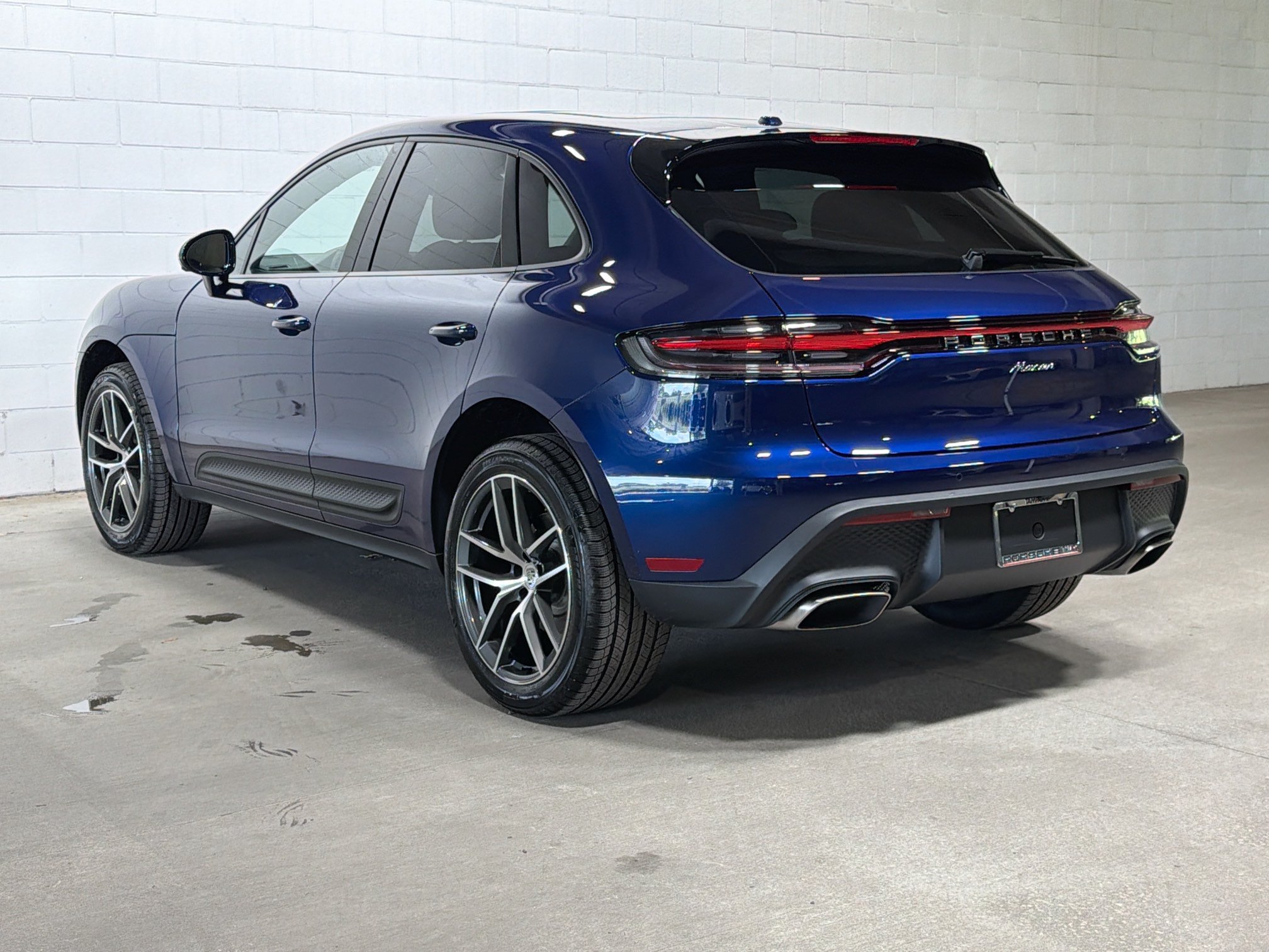 New 2026 Gentian Blue Metallic Porsche  image 3