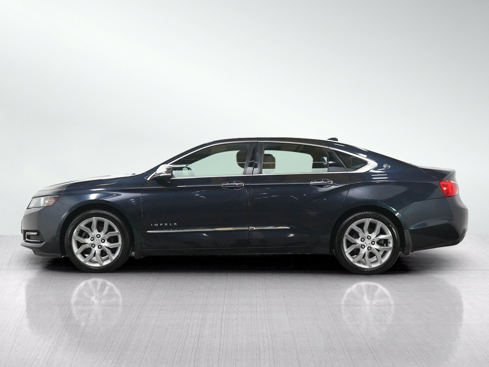 Used 2014 Chevrolet Impala 2LZ with VIN 2G1155S38E9105675 for sale in Minneapolis, Minnesota