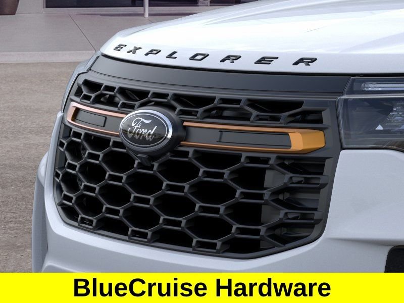New 2026 Space White Metallic Ford Tremor® image 18