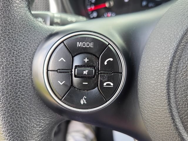 Used 2021 Orange Kia S image 24