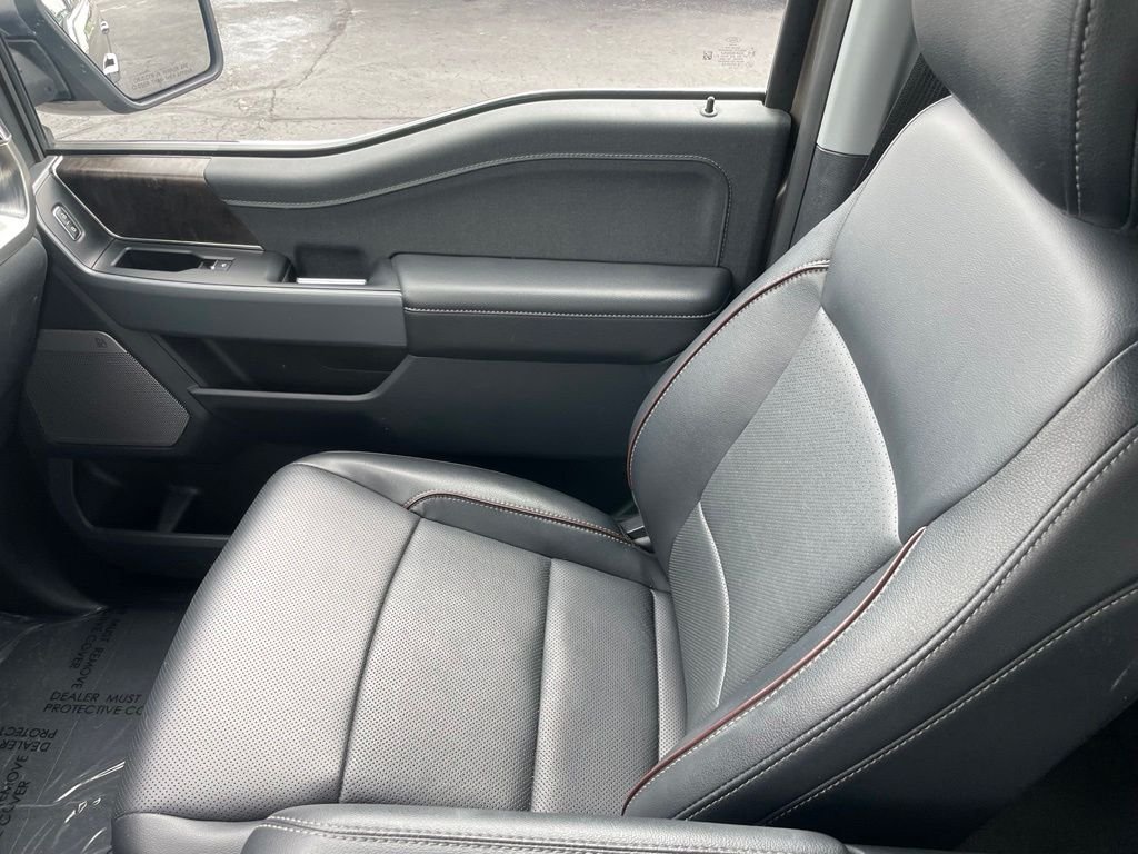 Used 2023 Gray Ford Lariat image 22