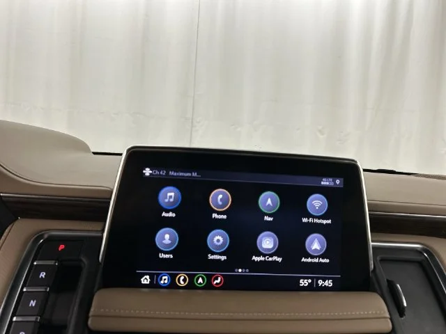 Used 2021 IRIDESCENT PEARL TRICOAT Chevrolet Premier image 16