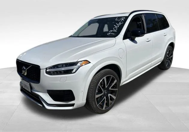 2023 Volvo XC90