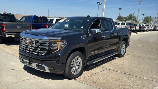 Used 2024 Silver GMC Denali image 5