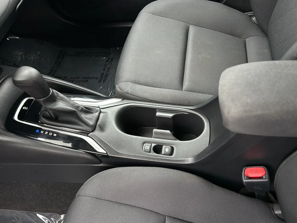 Used 2023 Silver Toyota LE image 18