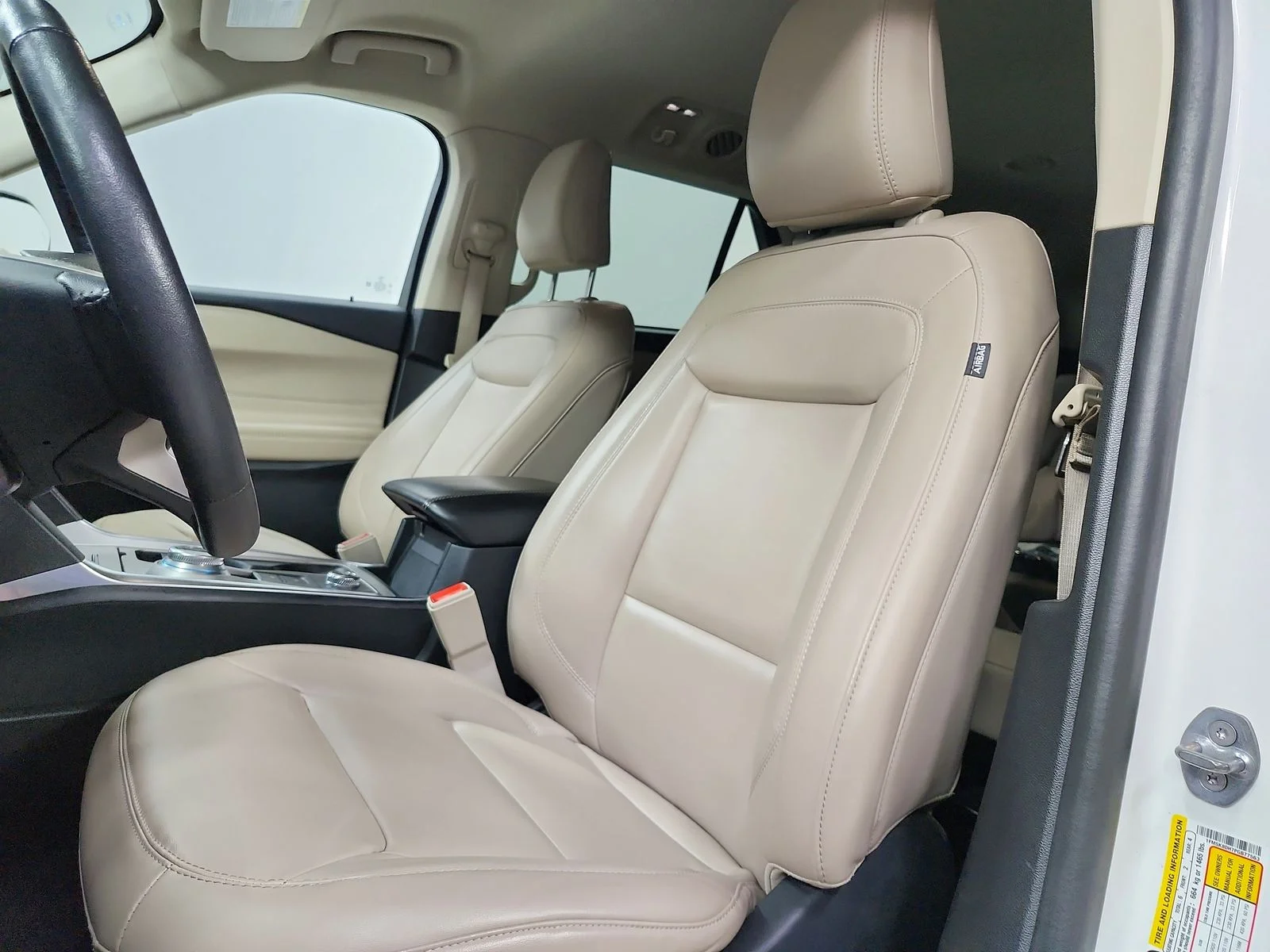 Used 2023 Star White Ford XLT image 10