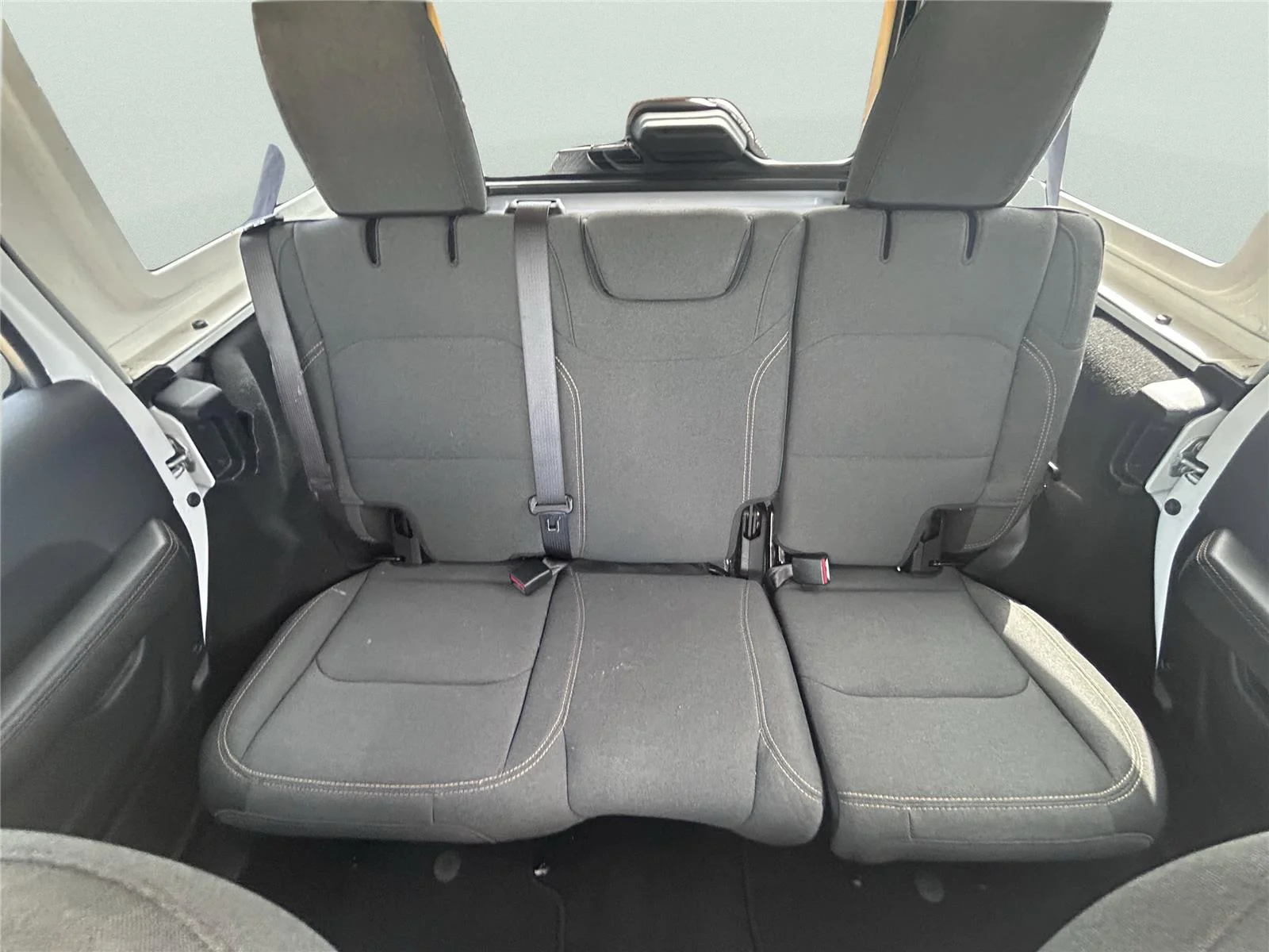 Used 2025 Bright White Clearcoat Jeep Sahara image 11