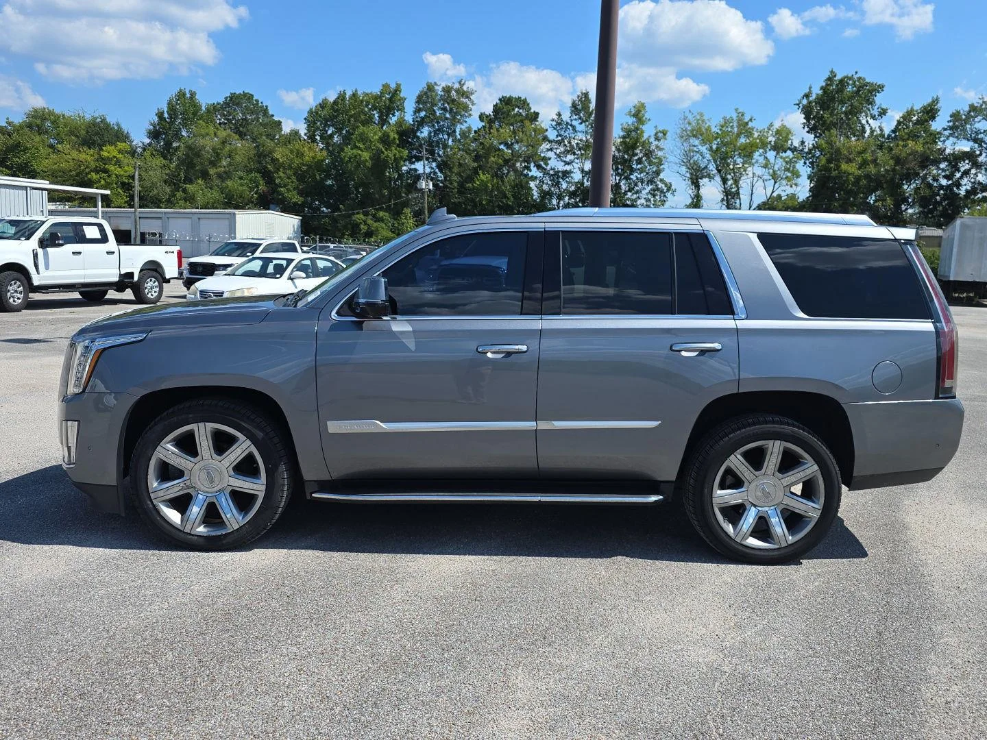 Used 2020 Satin Steel Metallic Cadillac Luxury image 10