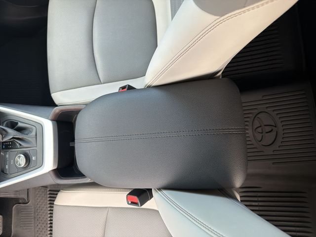 Certified Used 2022 White Toyota Limited image 25