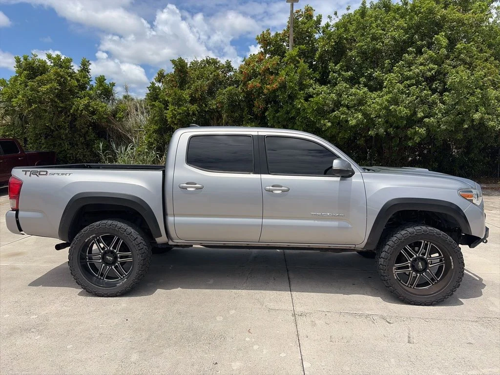 Used 2017 Toyota Tacoma TRD Sport with VIN 3TMAZ5CNXHM050511 for sale in North Palm Beach, FL