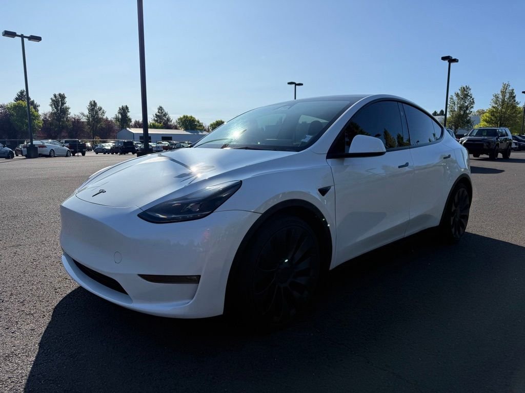 Used 2023 Pearl White Multi-Coat Tesla Performance image 3