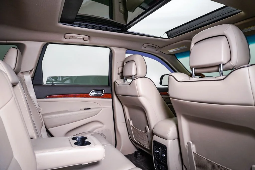 Used 2011 Bright Silver Metallic Jeep Overland image 16