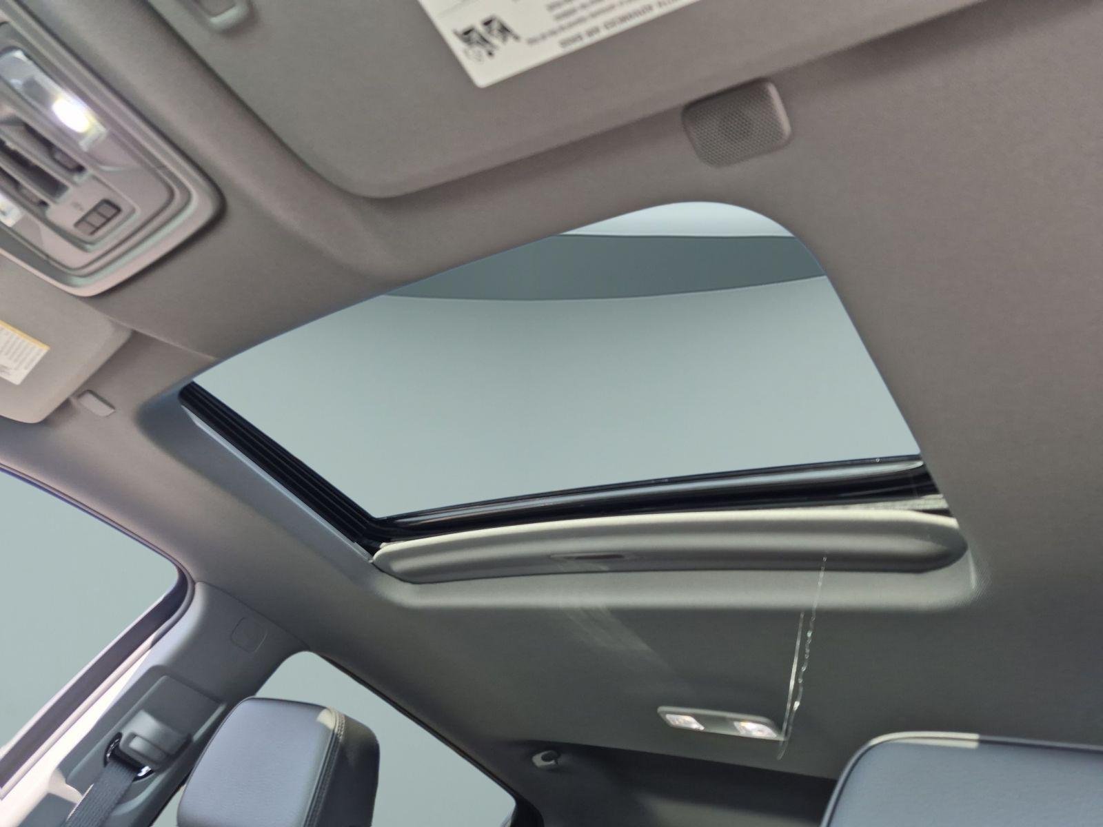 2026 GMC Sierra 1500 Denali - Photo 17
