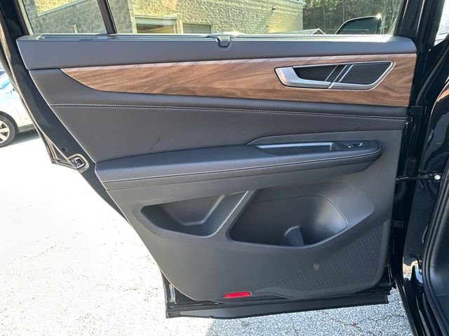 New 2026 Black Volkswagen 2.0T SE w/Technology image 23