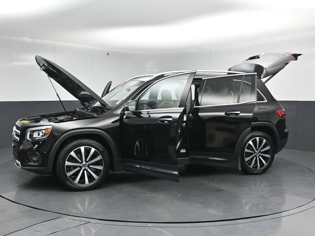 Certified Used 2023 Midnight Black Mercedes-Benz GLB 250 image 56