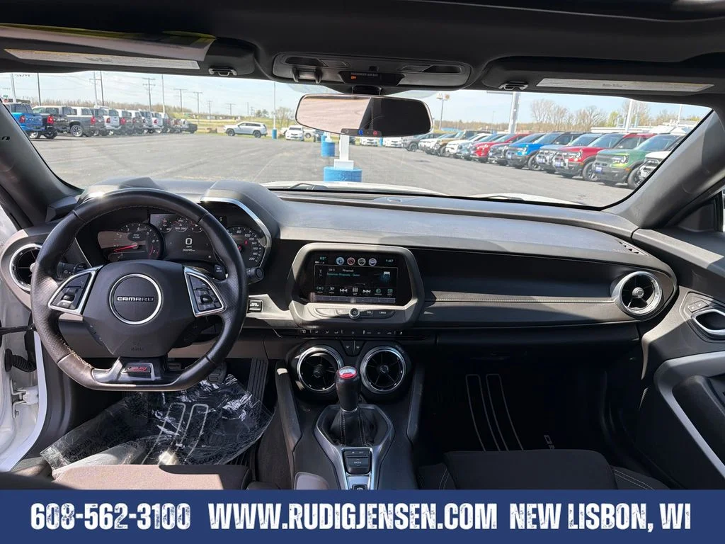 Used 2018 Summit White Chevrolet SS image 12
