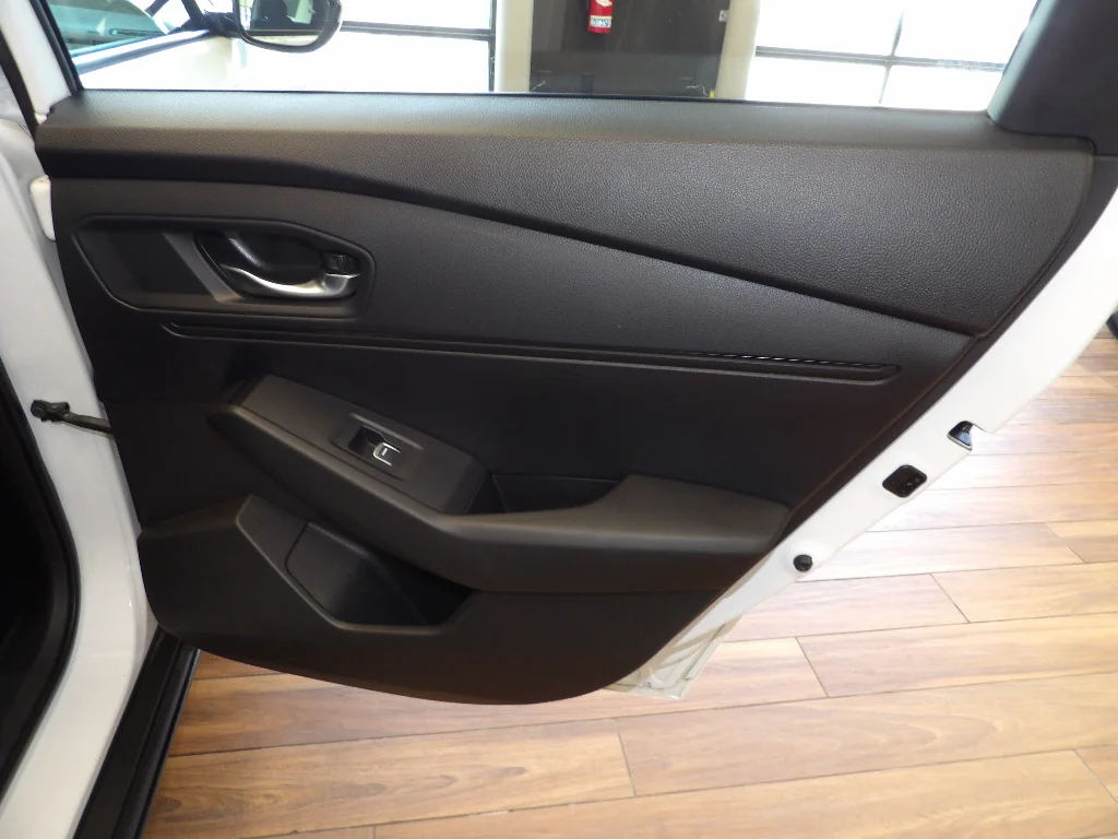 Used 2024 WHITE Honda EX image 16