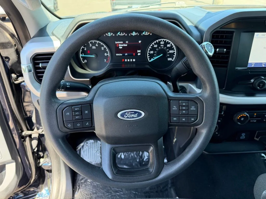 Used 2023 Blue Metallic Ford XLT image 21