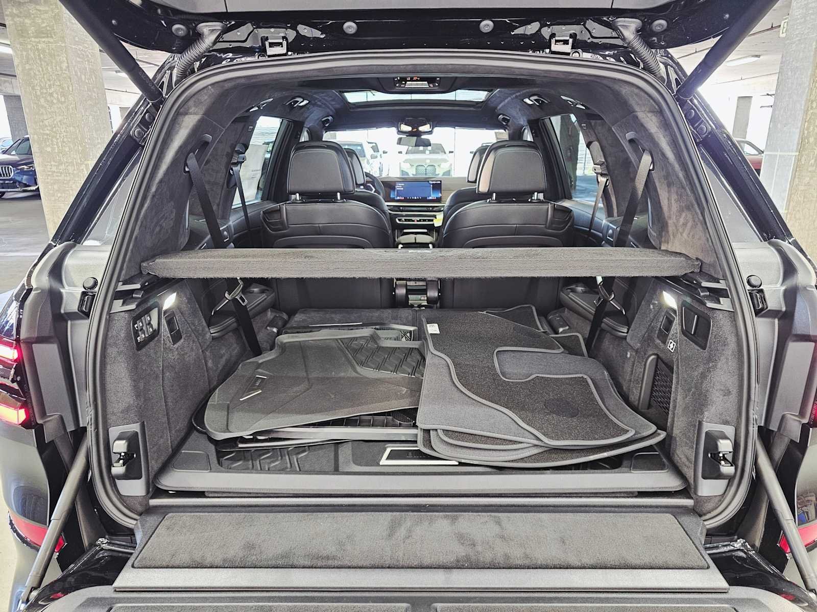 2026 BMW X7 40i - Photo 28